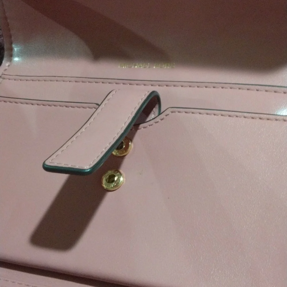 Wallet - Picture 5 of 6